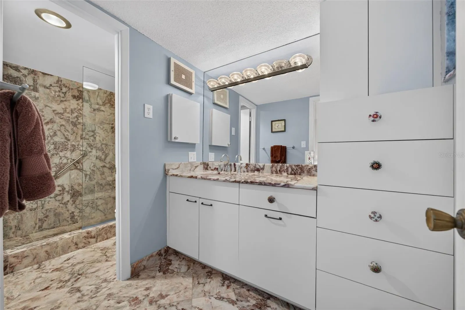 4390 EXETER DR #107 #107