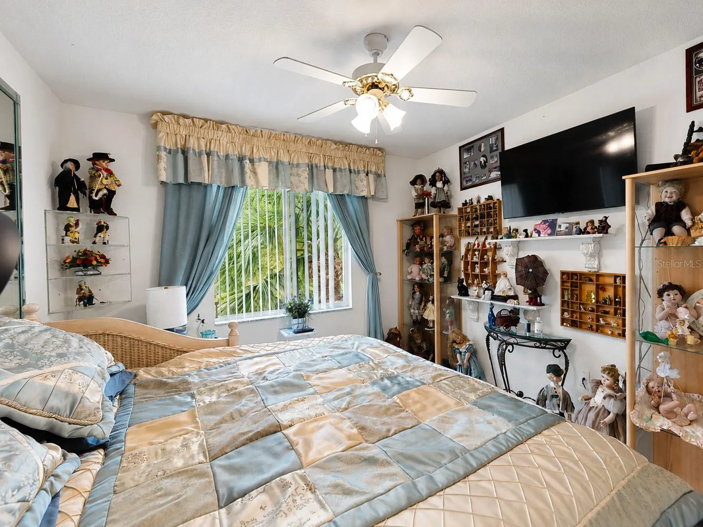 8294 KEY ROYAL CIR #1631 #1631