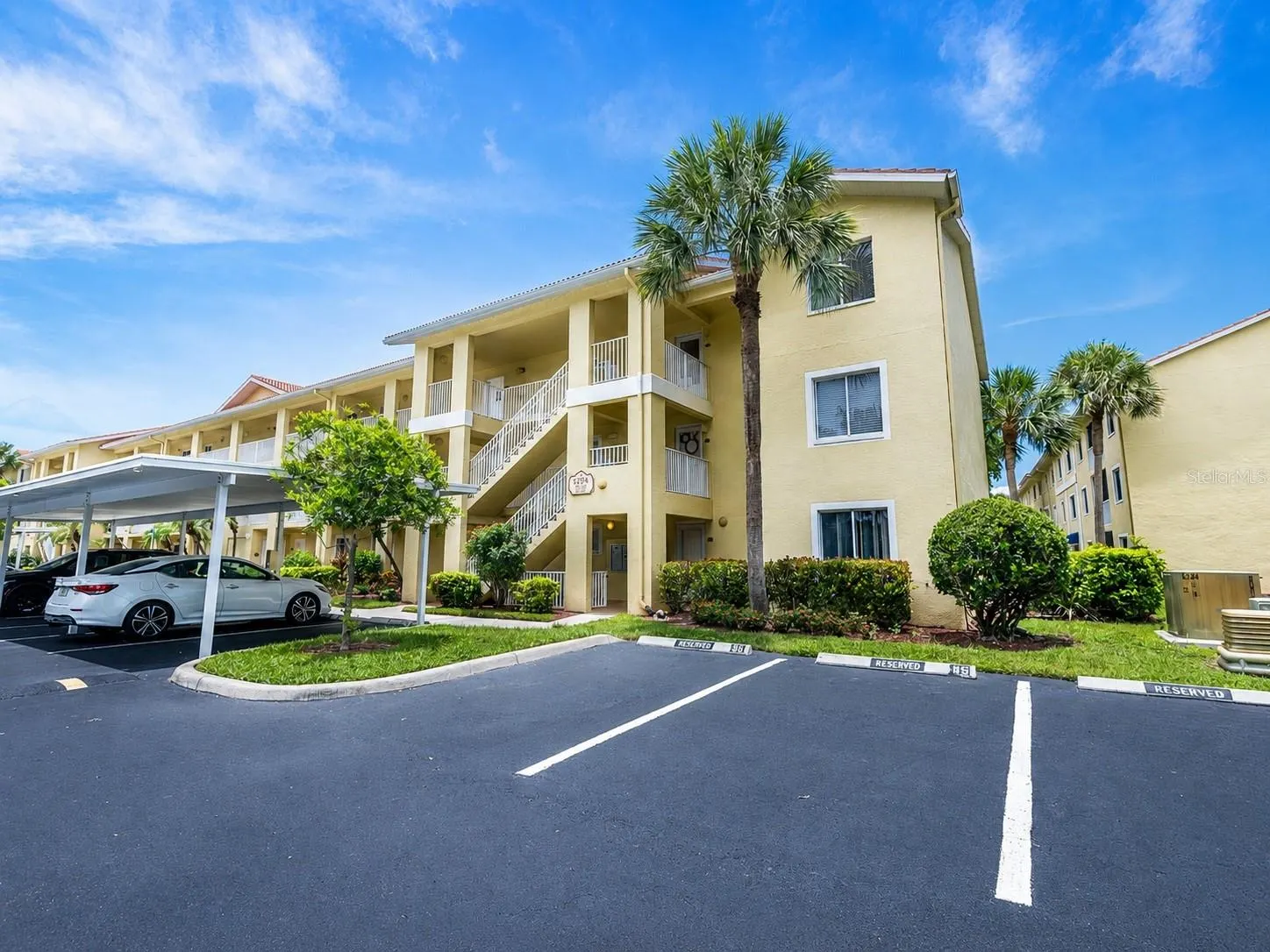 8294 KEY ROYAL CIR #1631 #1631