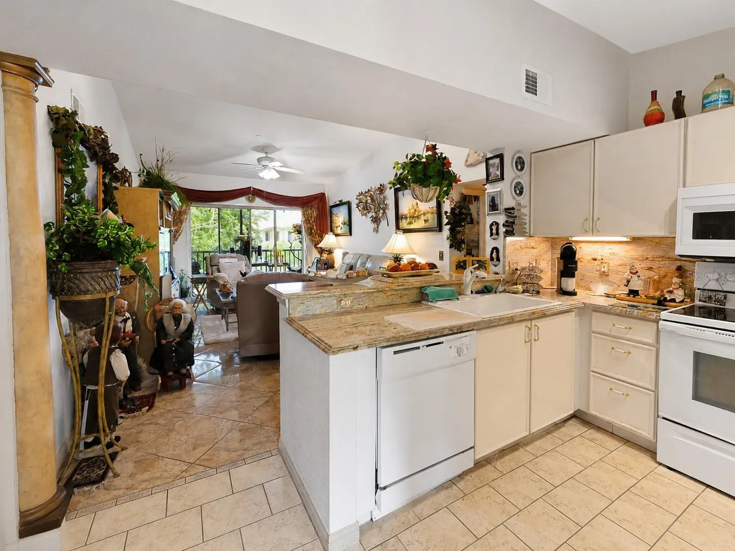 8294 KEY ROYAL CIR #1631 #1631
