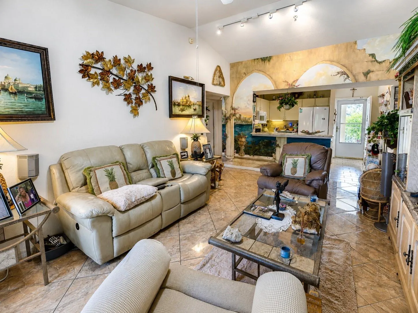 8294 KEY ROYAL CIR #1631 #1631