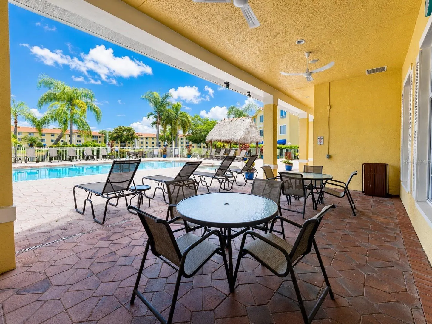 8294 KEY ROYAL CIR #1631 #1631