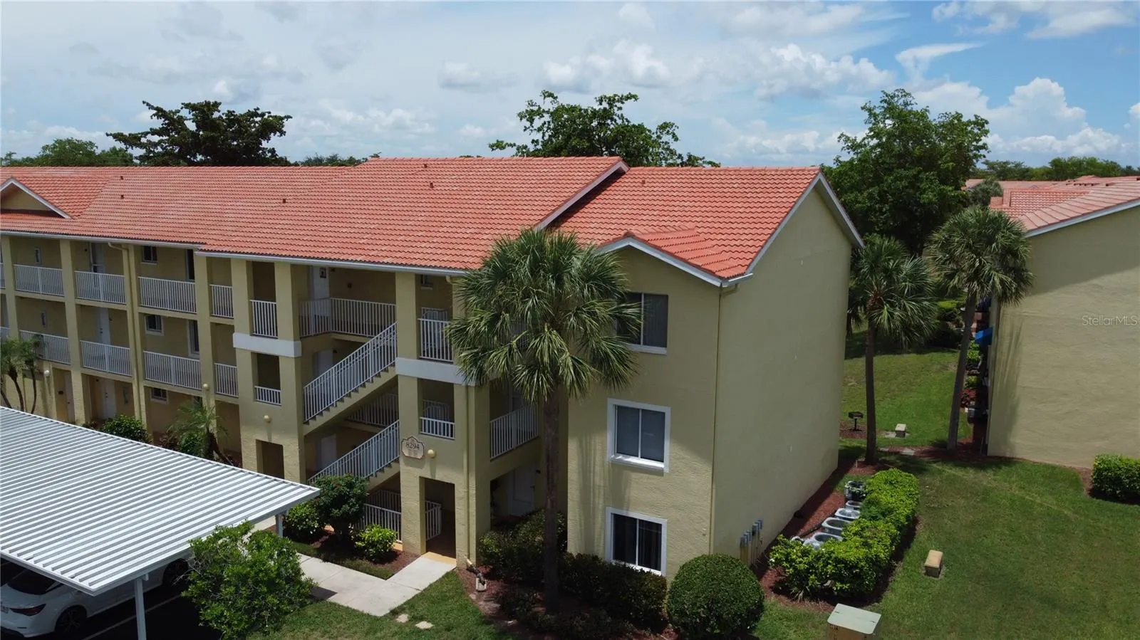 8294 KEY ROYAL CIR #1631 #1631