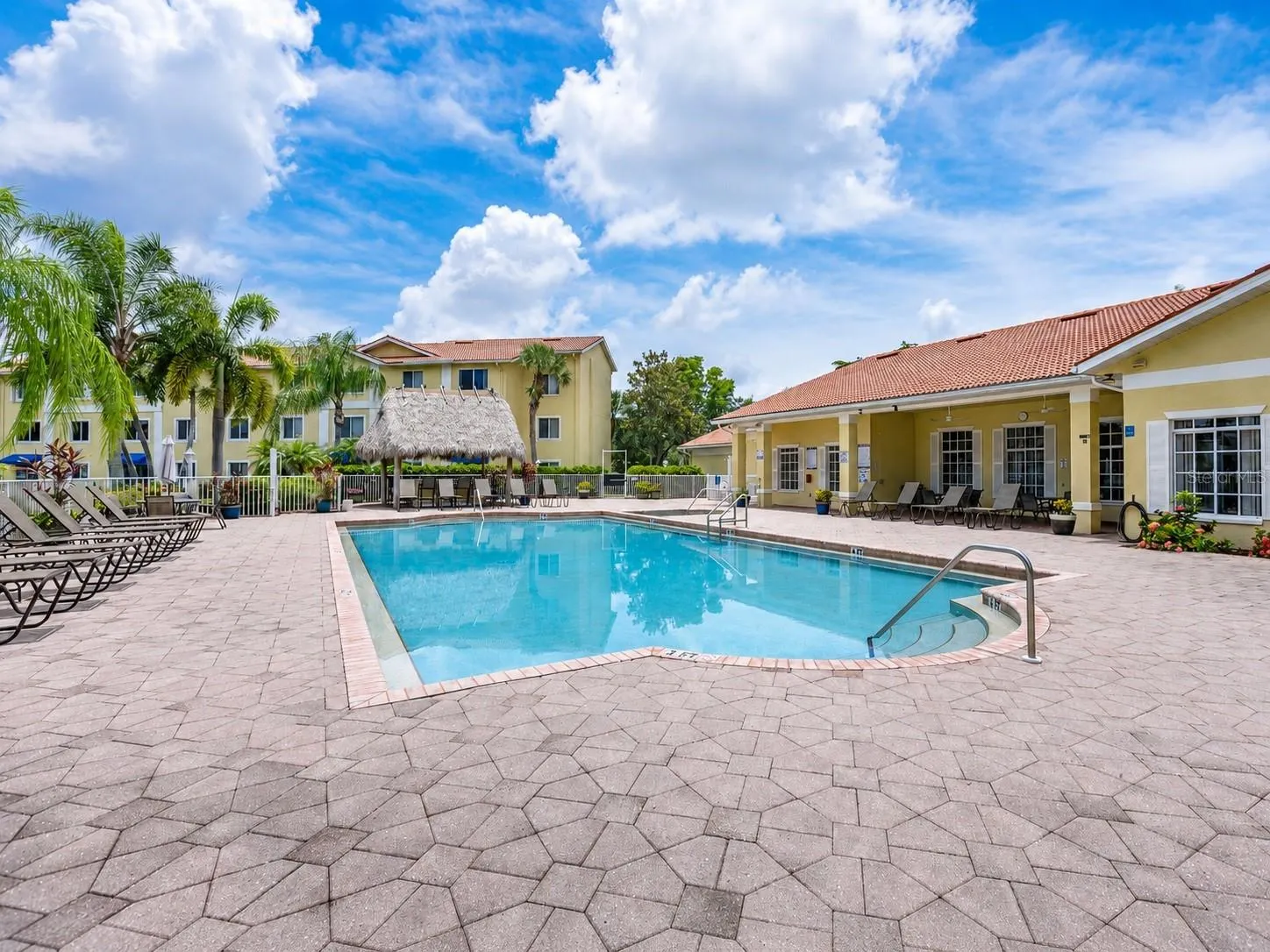 8294 KEY ROYAL CIR #1631 #1631