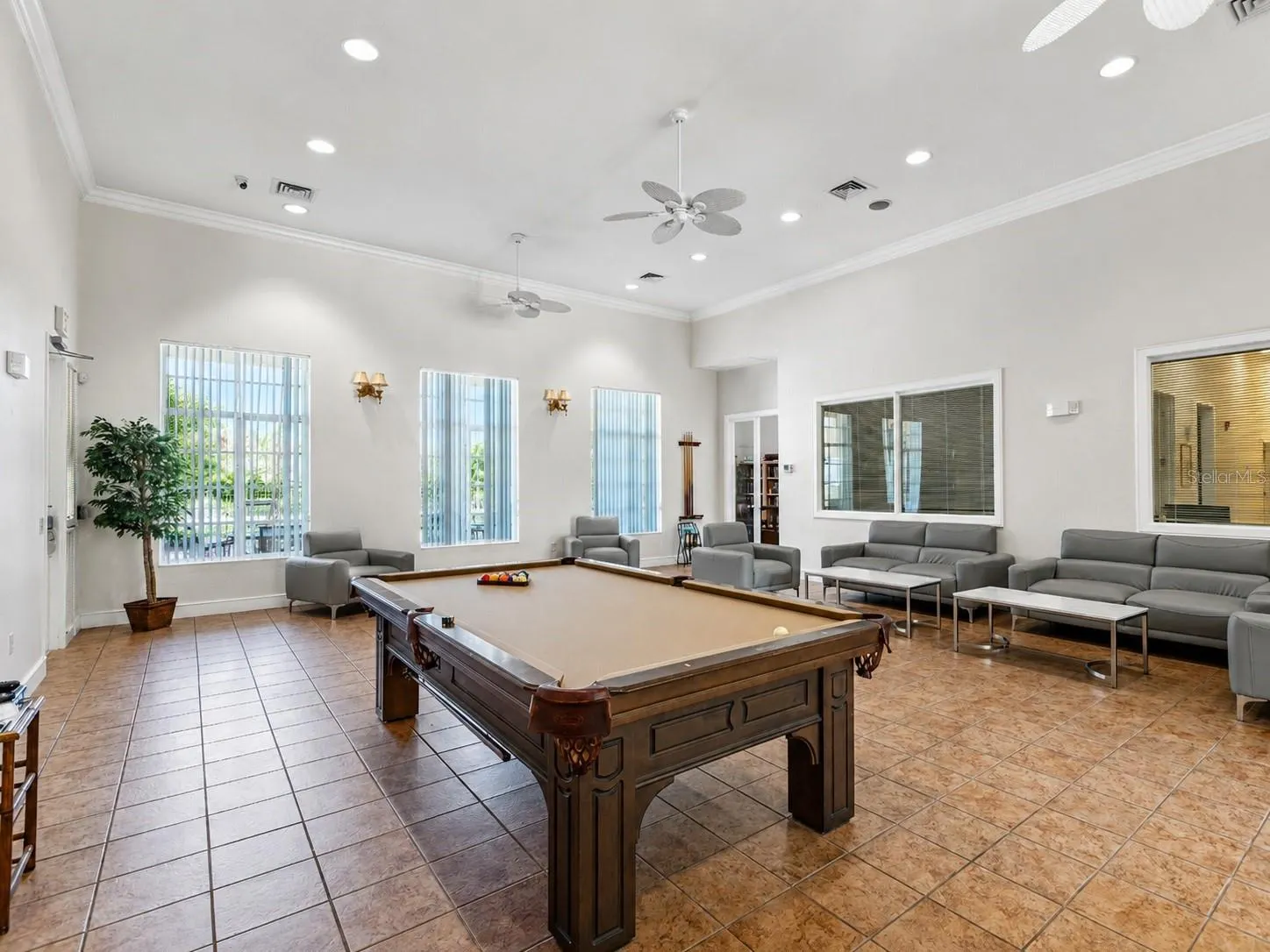 8294 KEY ROYAL CIR #1631 #1631