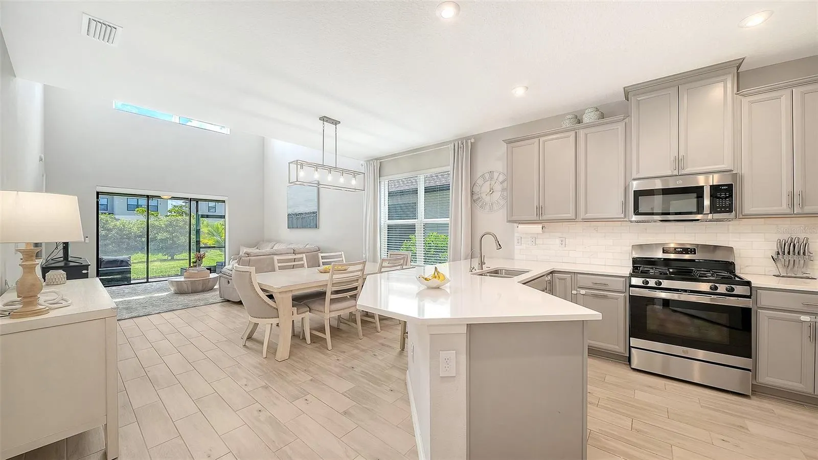 15336 ISLA PALMA LN