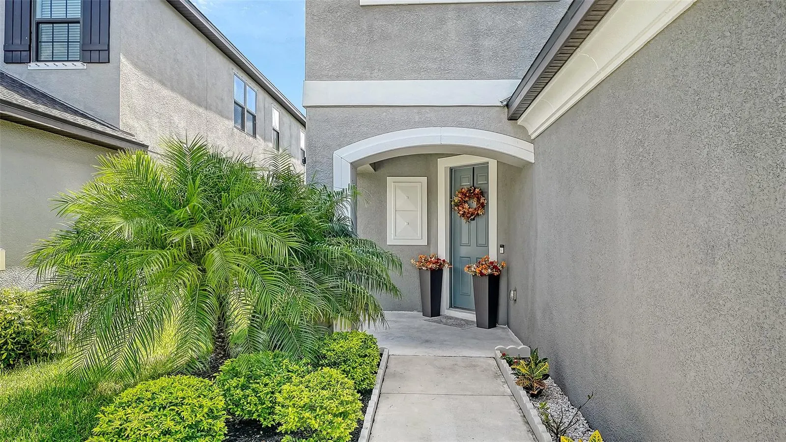 15336 ISLA PALMA LN