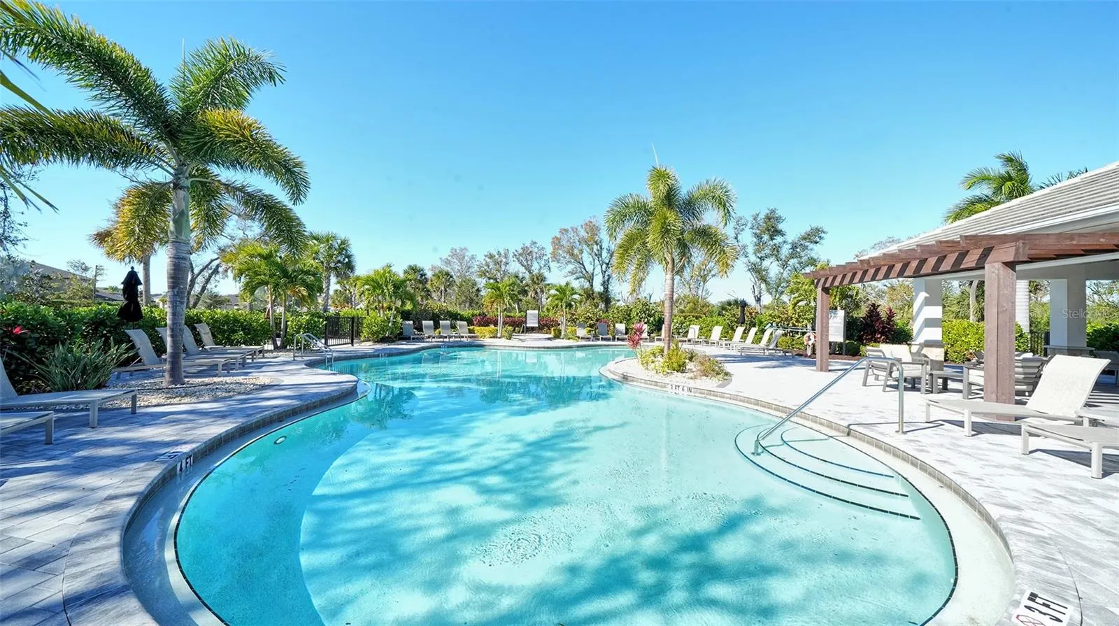 15336 ISLA PALMA LN