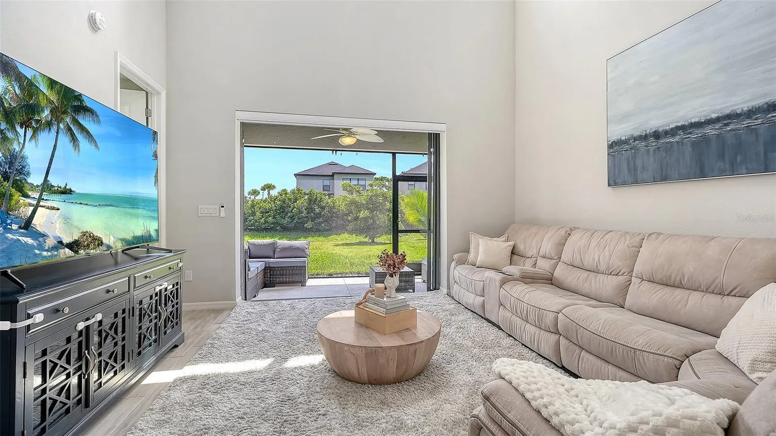15336 ISLA PALMA LN