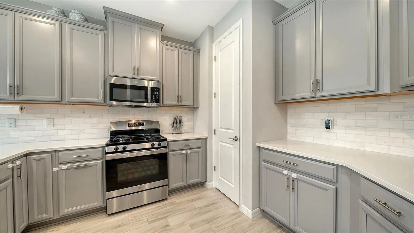 15336 ISLA PALMA LN