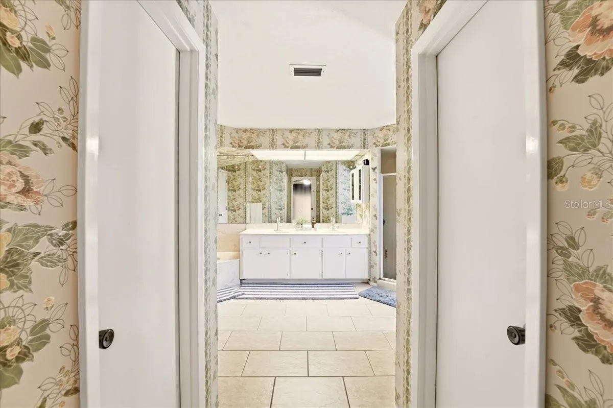 413 SIGNORELLI DR