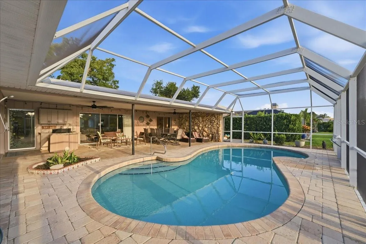 413 SIGNORELLI DR