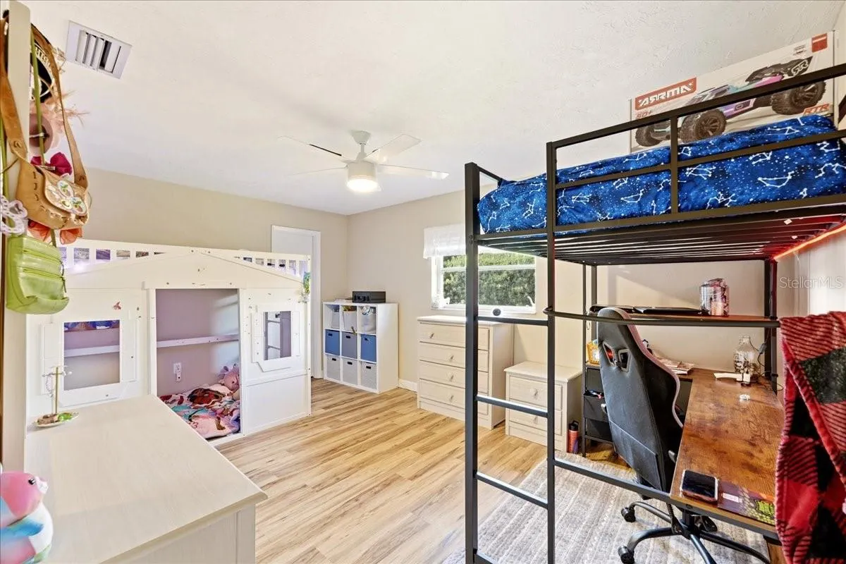 413 SIGNORELLI DR