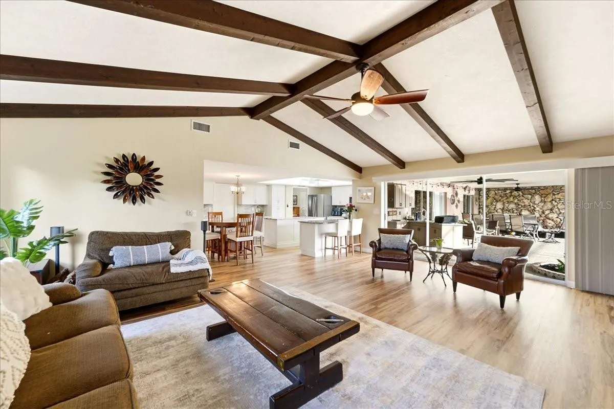 413 SIGNORELLI DR