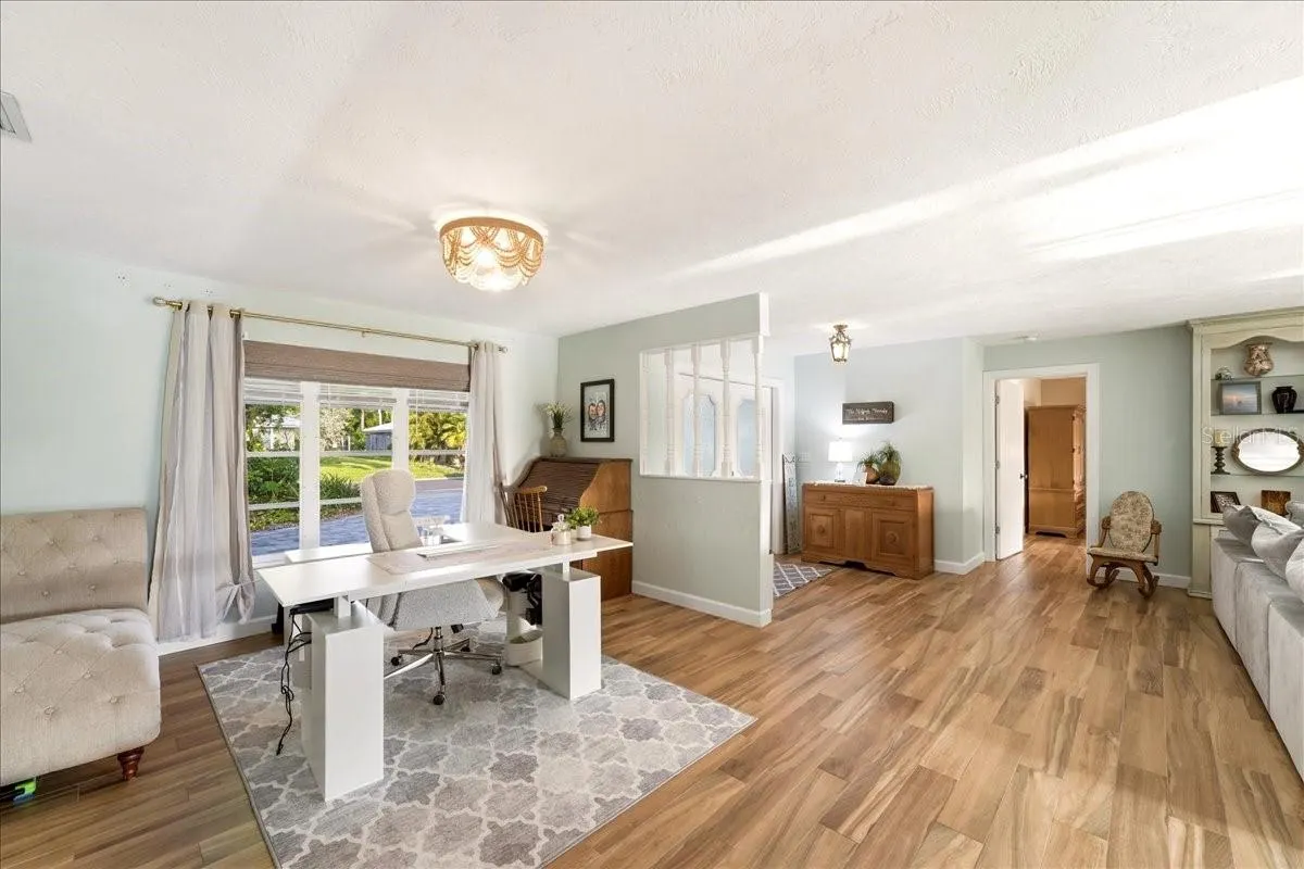 413 SIGNORELLI DR