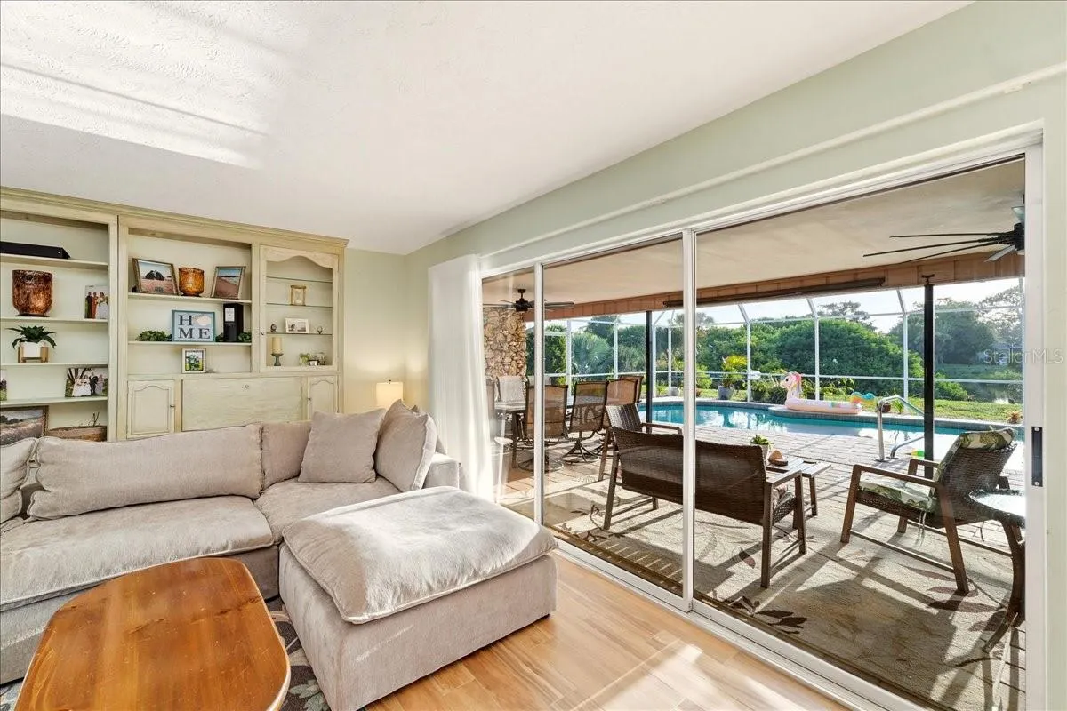 413 SIGNORELLI DR