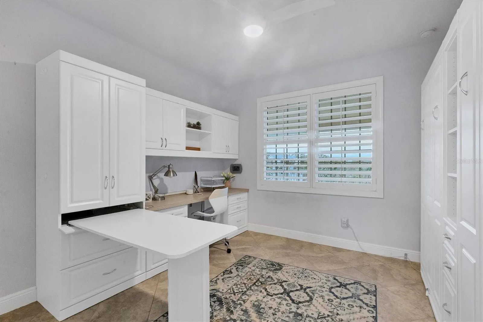 260 HIDDEN BAY DR #402 #402