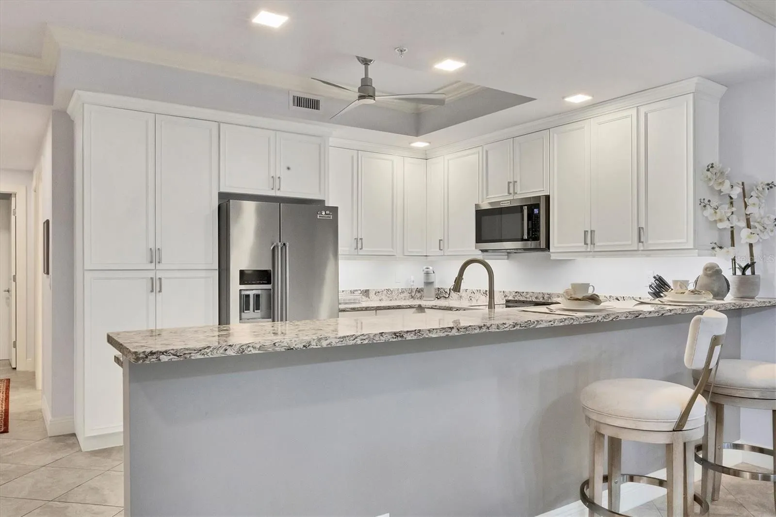 260 HIDDEN BAY DR #402 #402