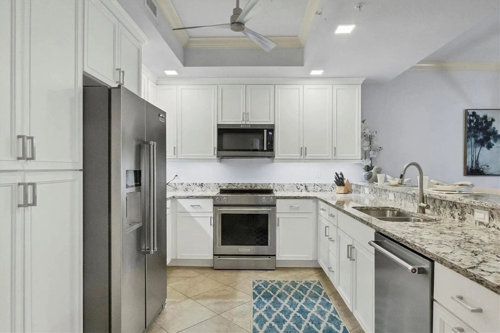 260 HIDDEN BAY DR #402 #402