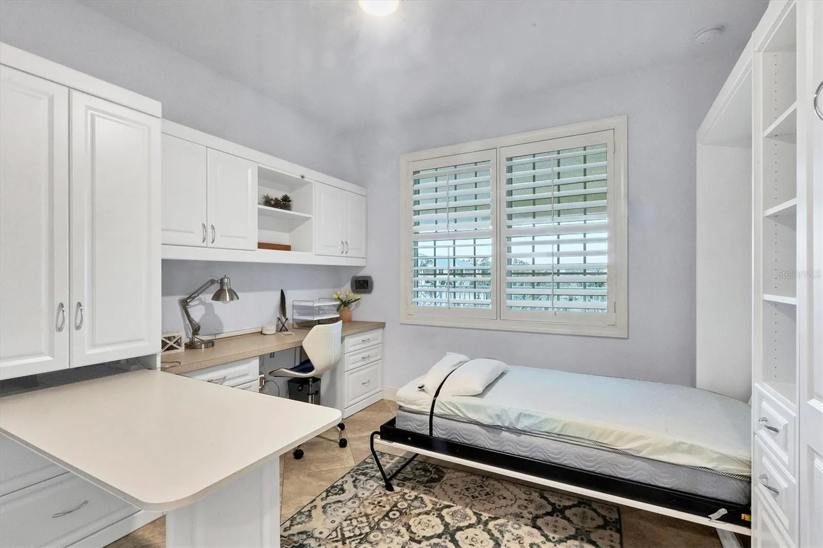 260 HIDDEN BAY DR #402 #402