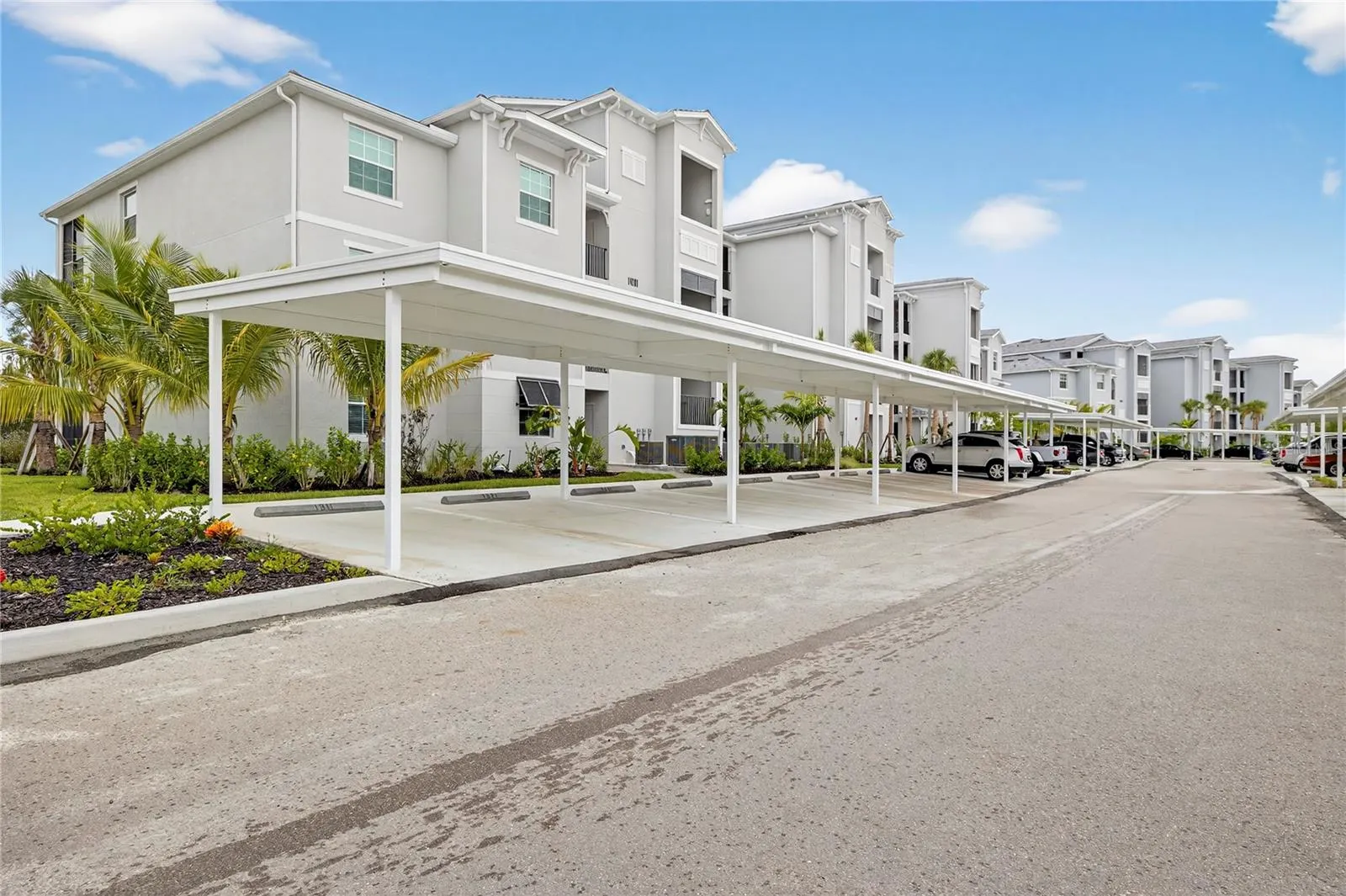 14201 HERITAGE LANDING BLVD #1312 #1312