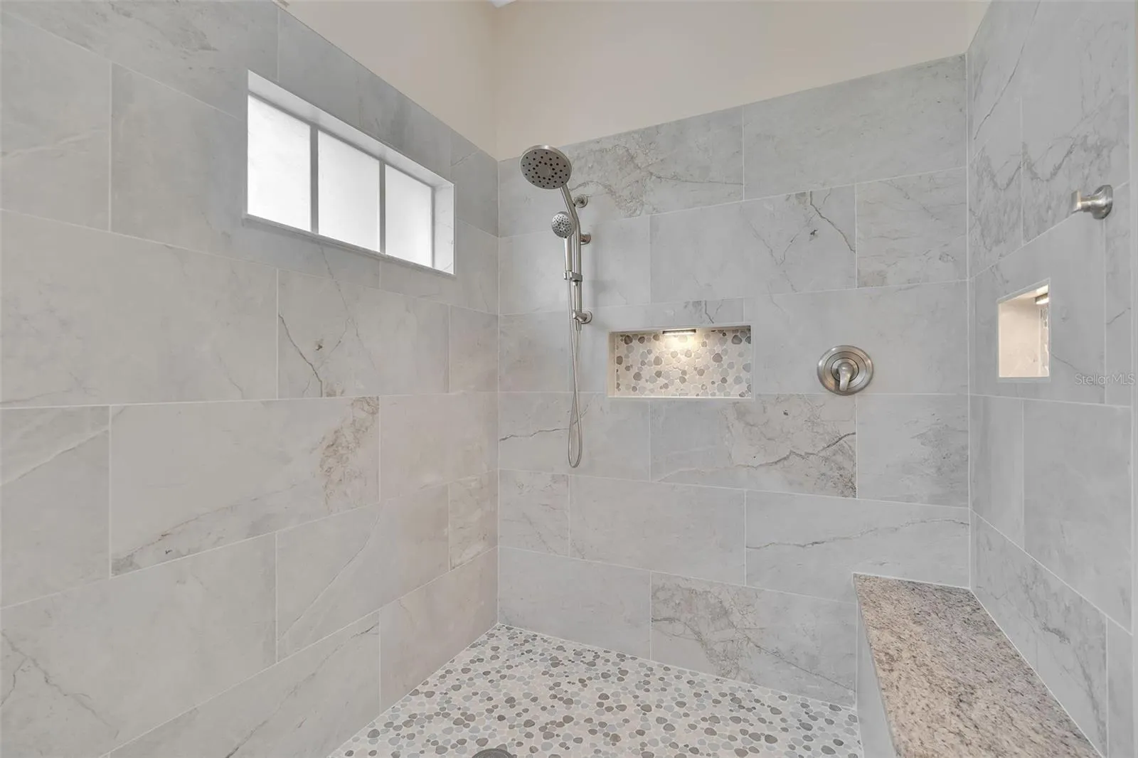 1036 OAK MEADOW LN