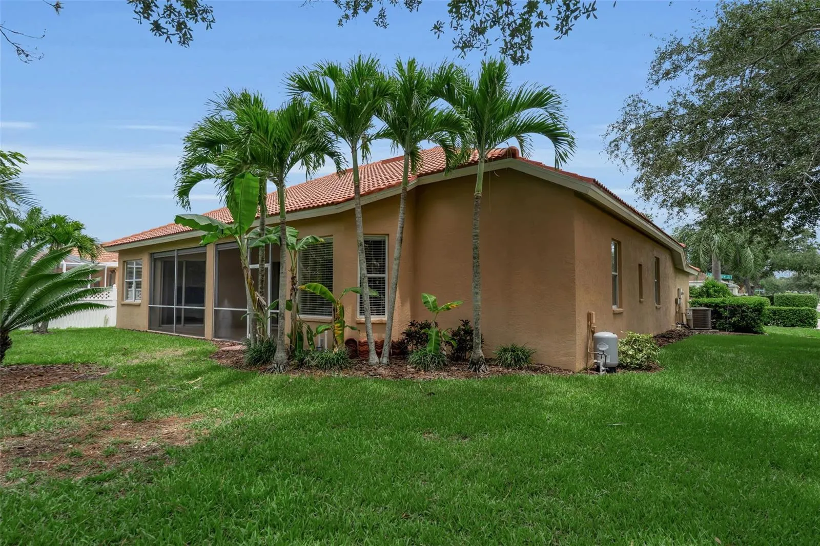 1036 OAK MEADOW LN