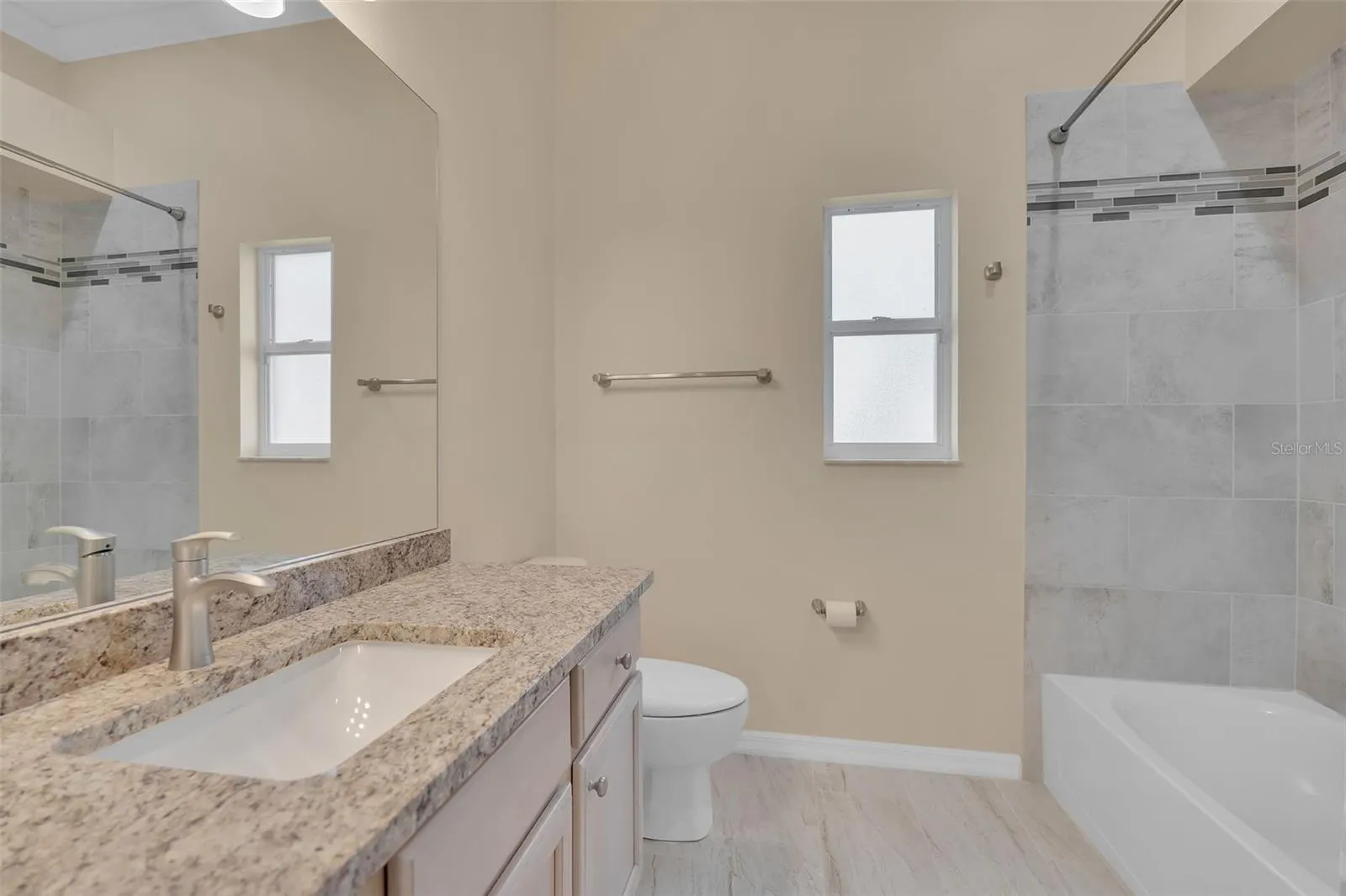 1036 OAK MEADOW LN