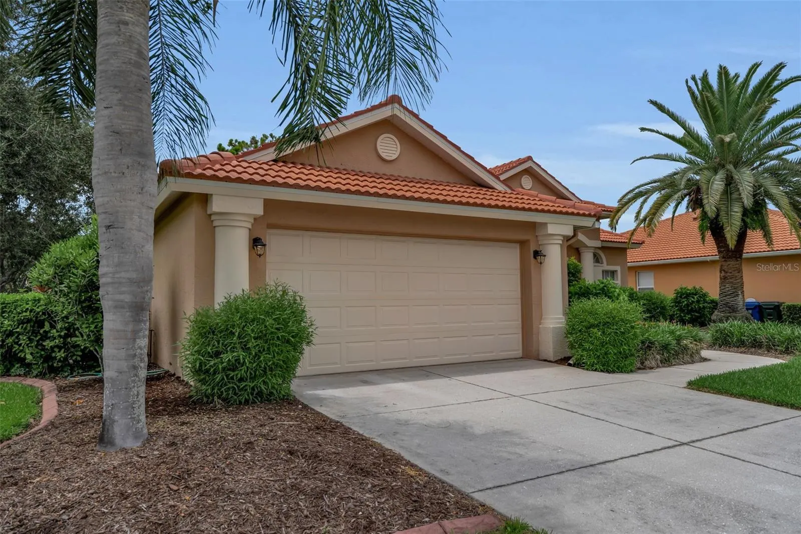 1036 OAK MEADOW LN