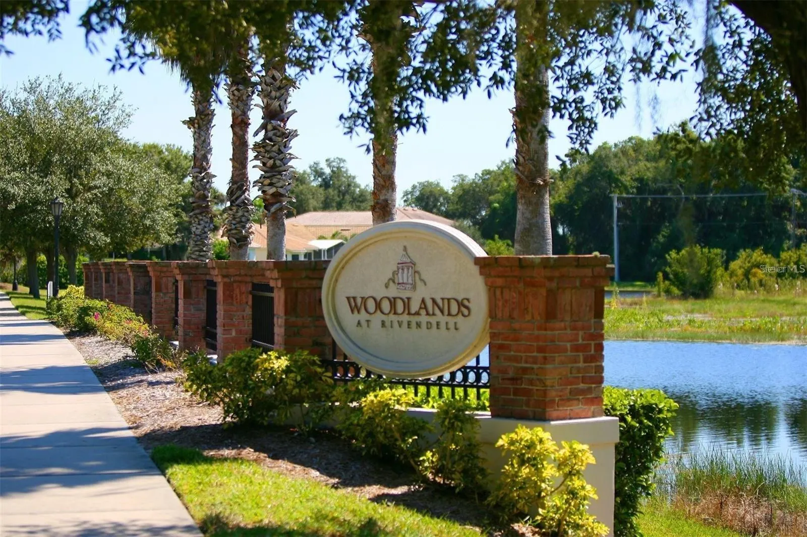 1036 OAK MEADOW LN