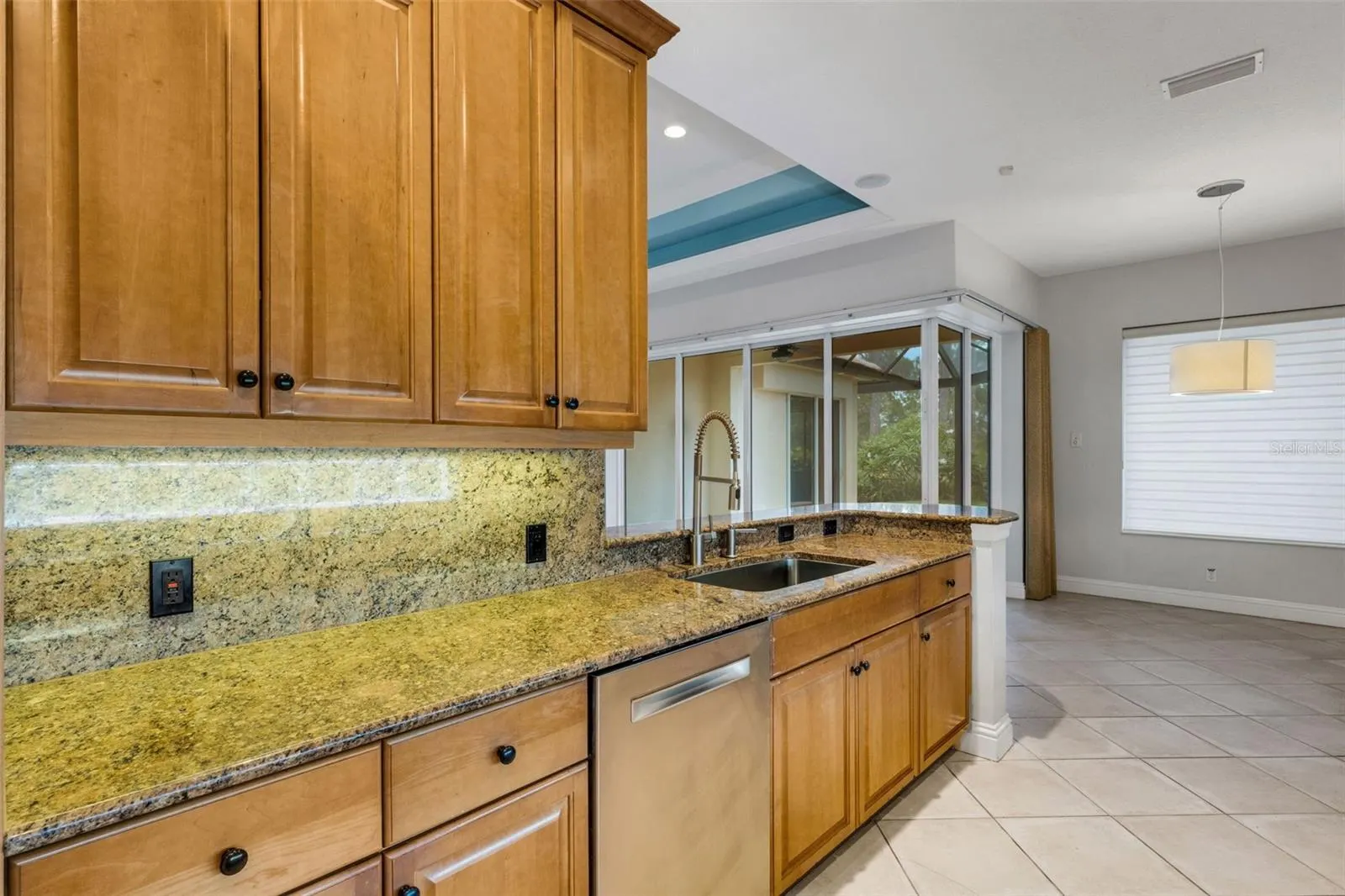 299 TURQUOISE LN