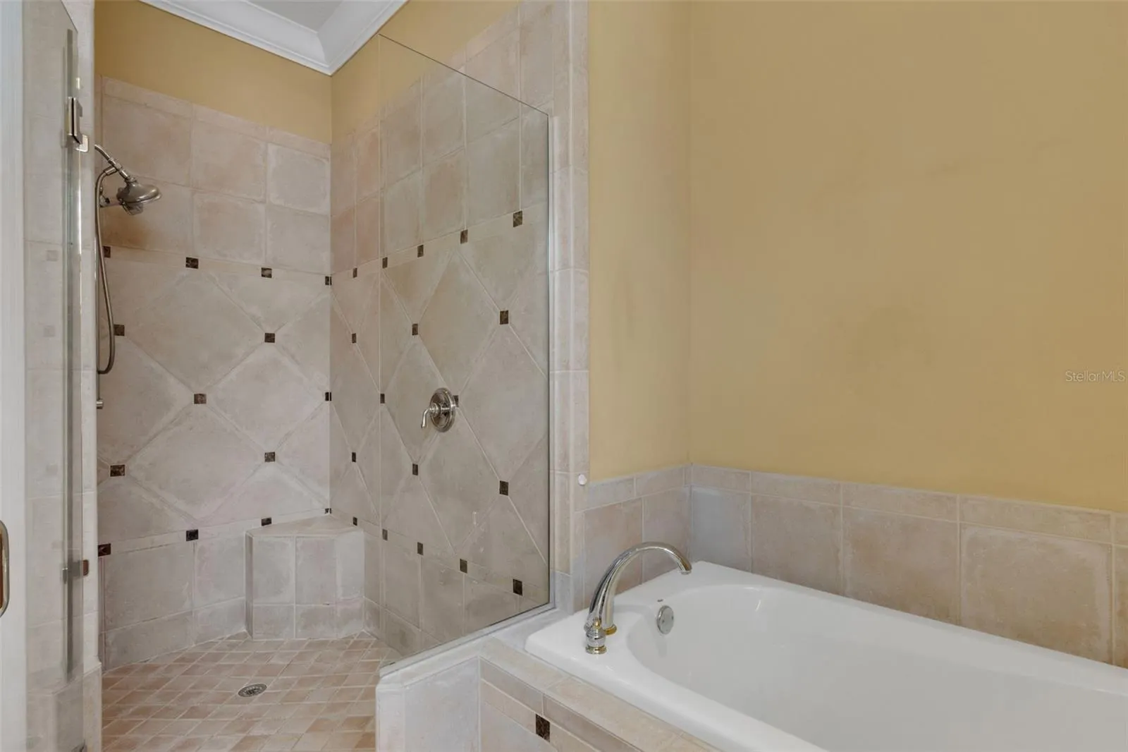 299 TURQUOISE LN