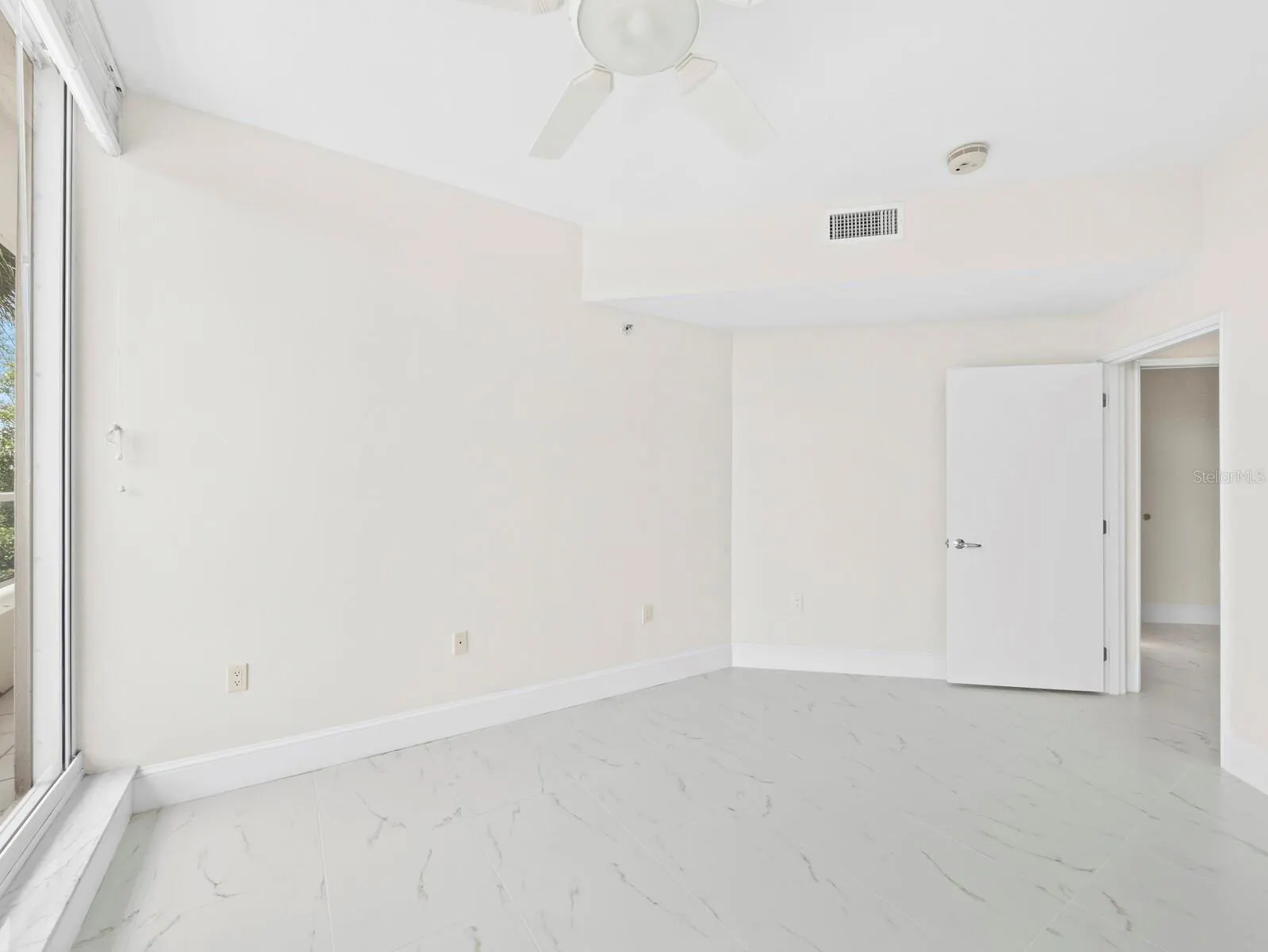 3080 GRAND BAY BLVD #512 #512