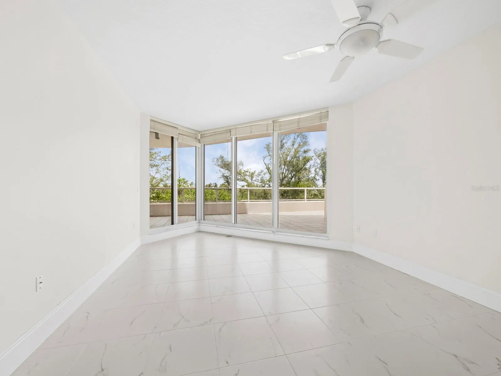 3080 GRAND BAY BLVD #512 #512