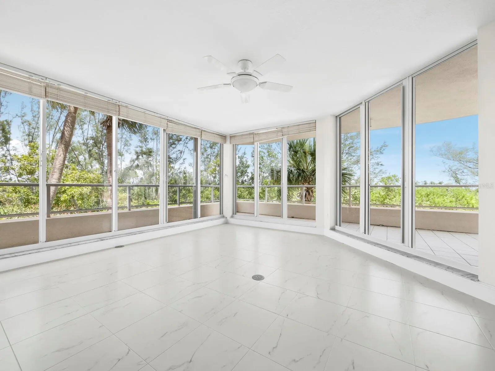 3080 GRAND BAY BLVD #512 #512