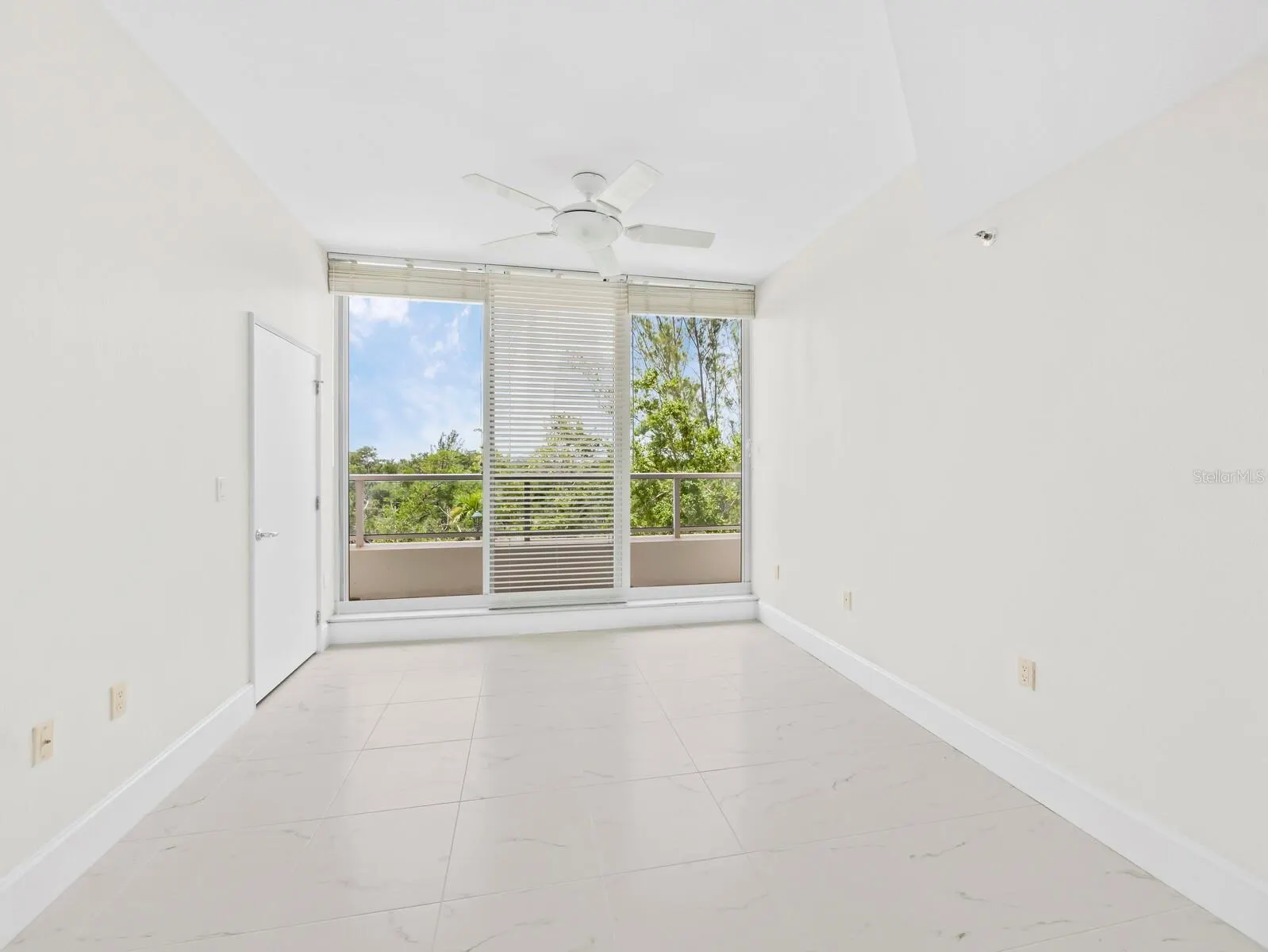 3080 GRAND BAY BLVD #512 #512