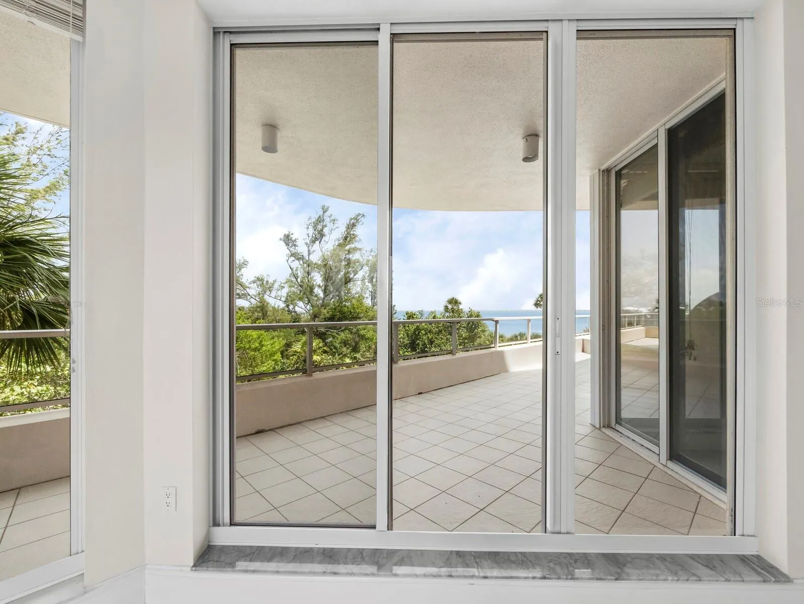 3080 GRAND BAY BLVD #512 #512