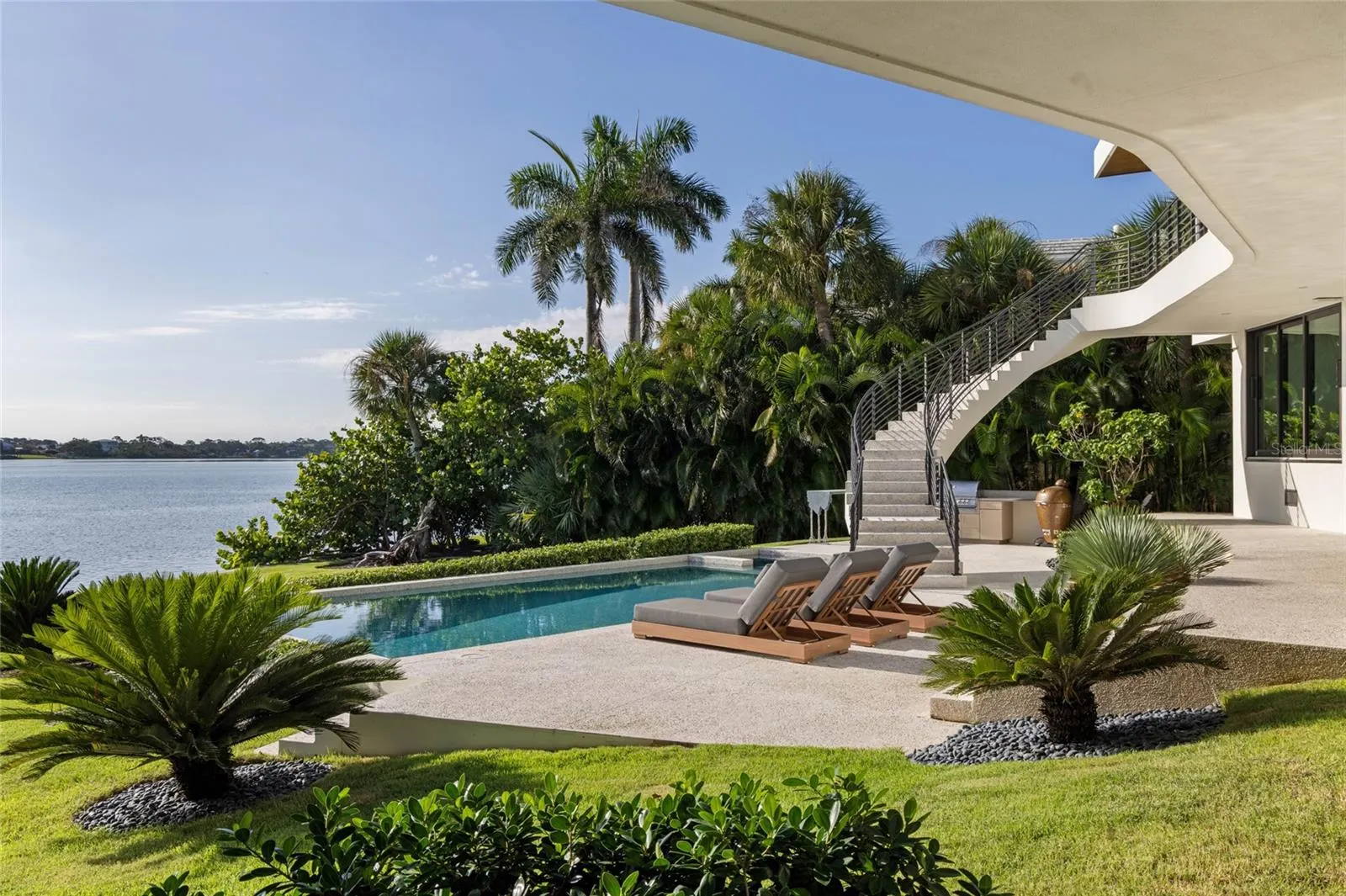 1716 CASEY KEY RD