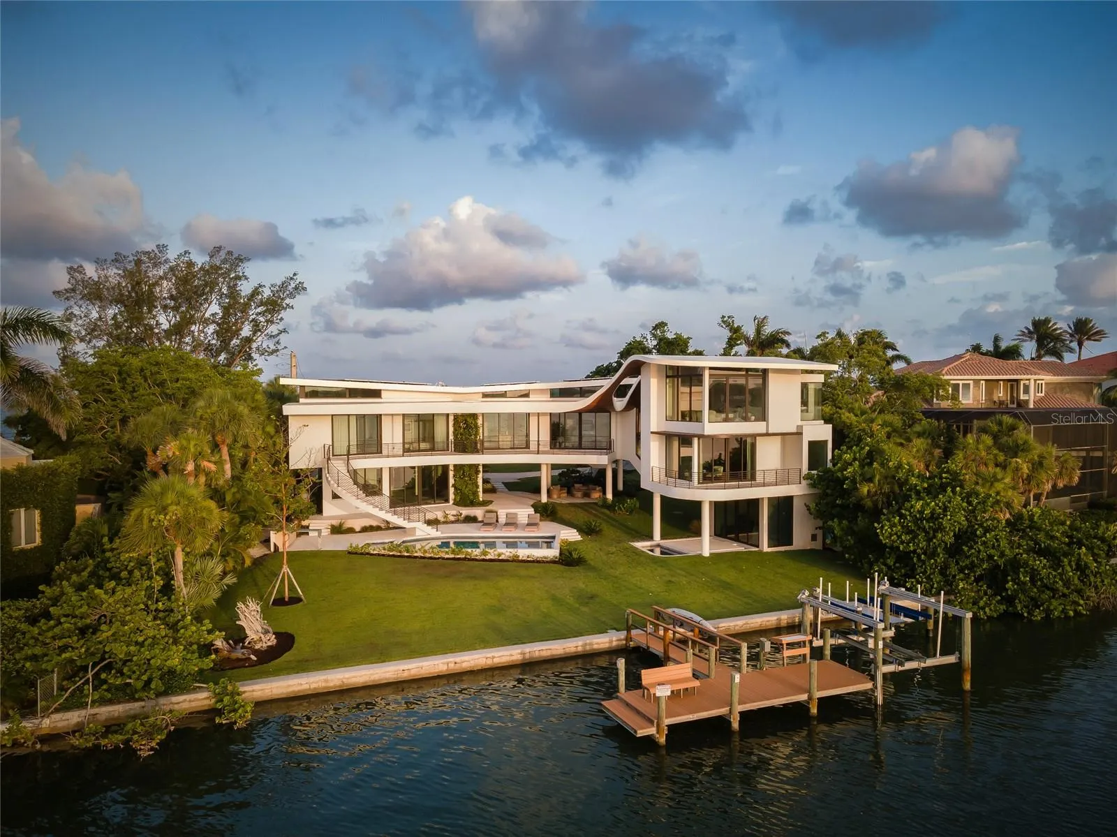 1716 CASEY KEY RD