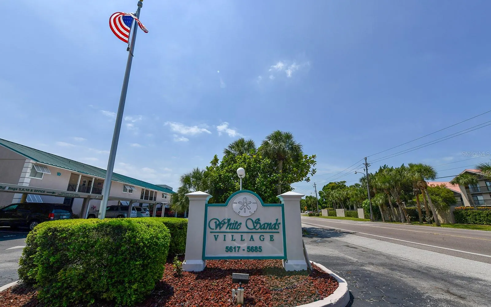 5641 MIDNIGHT PASS RD #902 #902