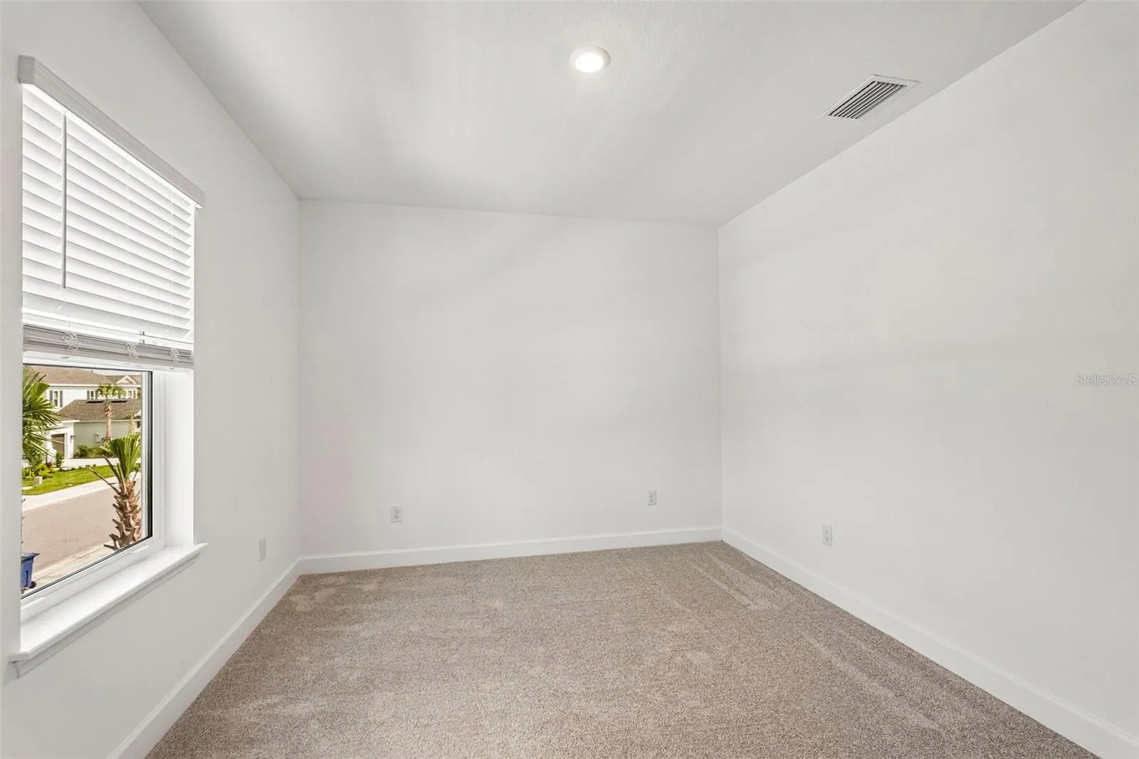 7024 FOXBORO WAY