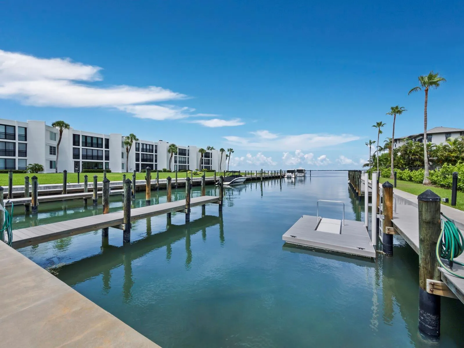 448 GULF OF MEXICO DR #A104 #A104