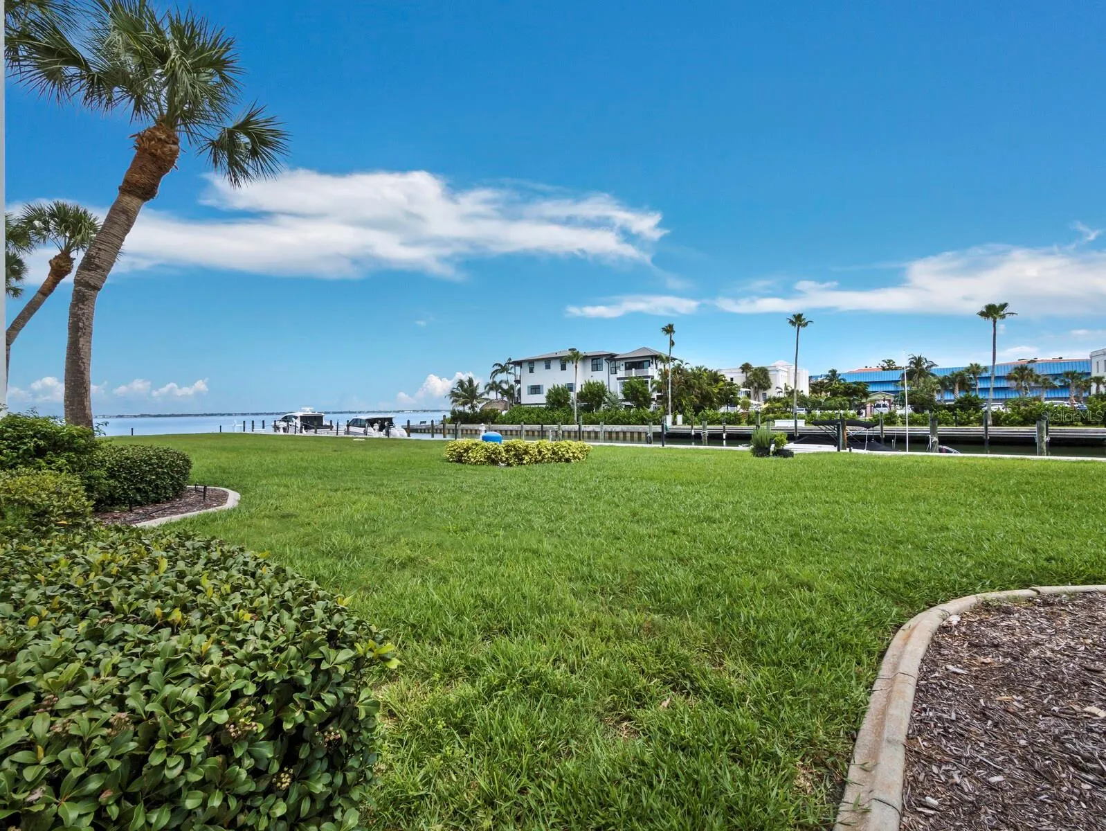 448 GULF OF MEXICO DR #A104 #A104