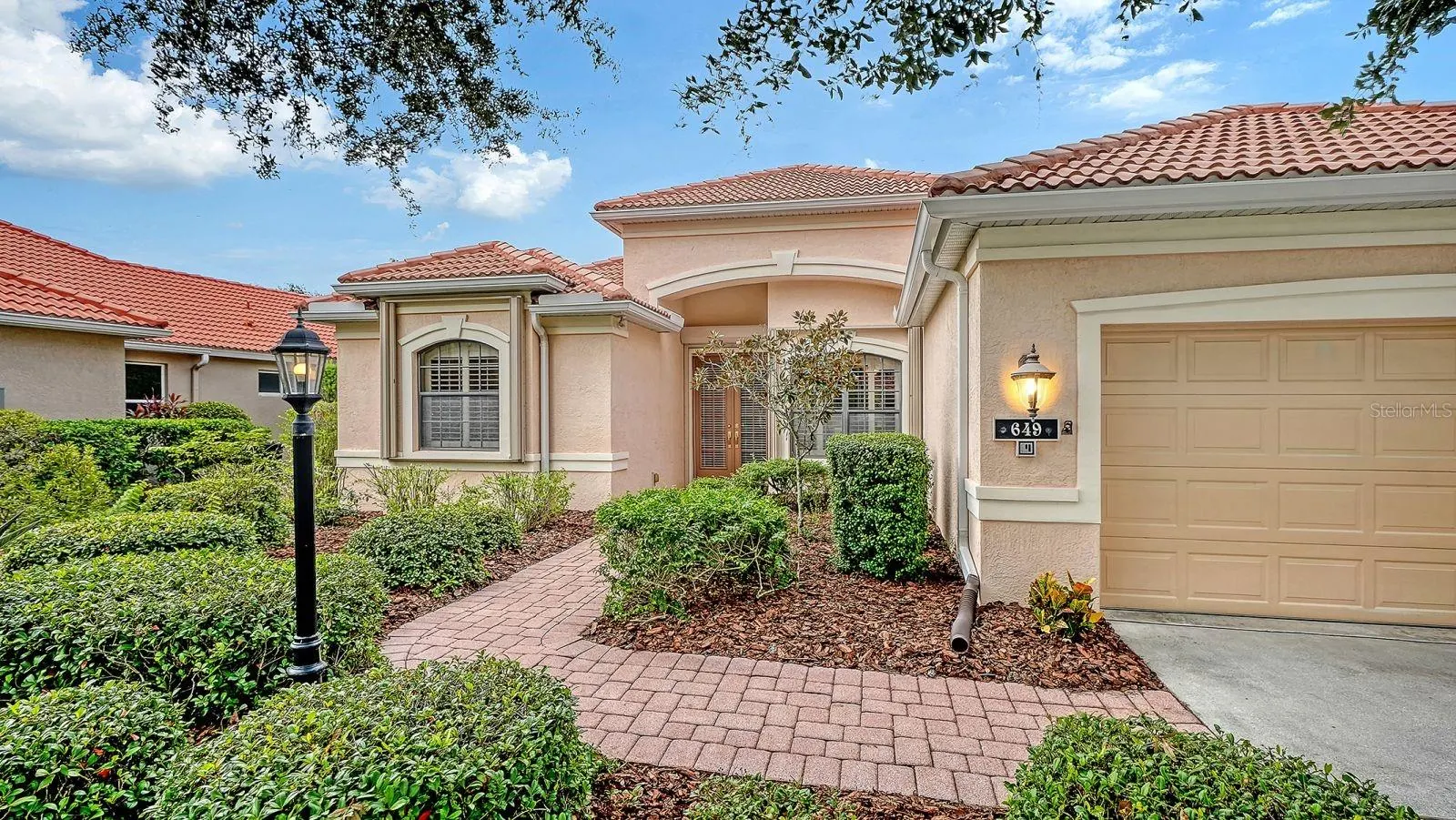649 CRANE PRAIRIE WAY