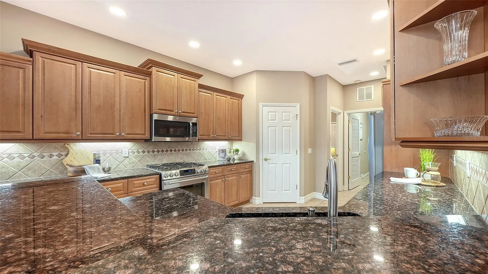 649 CRANE PRAIRIE WAY