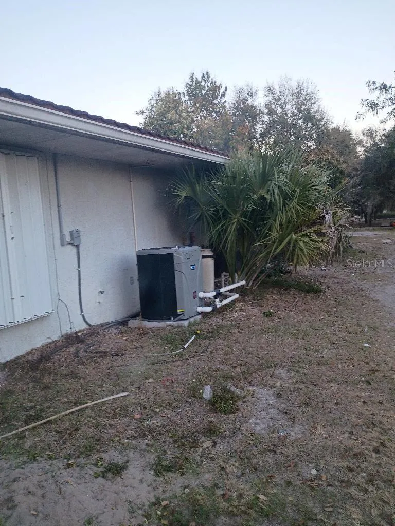1826 NW COUNTY ROAD 661