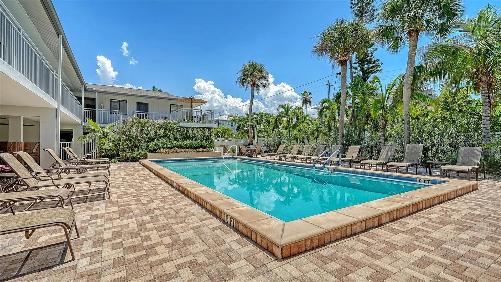 1001 POINT OF ROCKS RD #310 #310