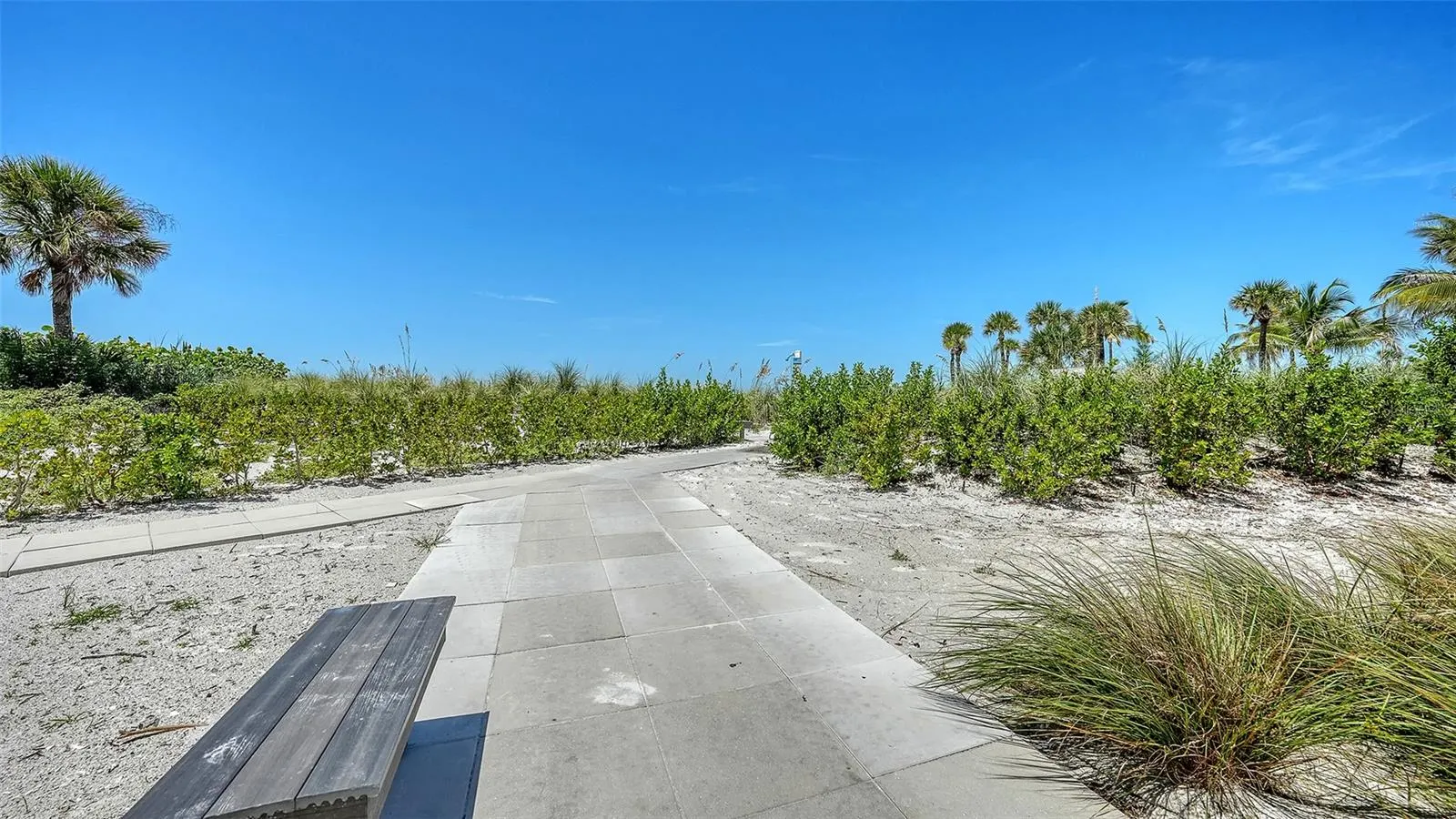 1001 POINT OF ROCKS RD #310 #310