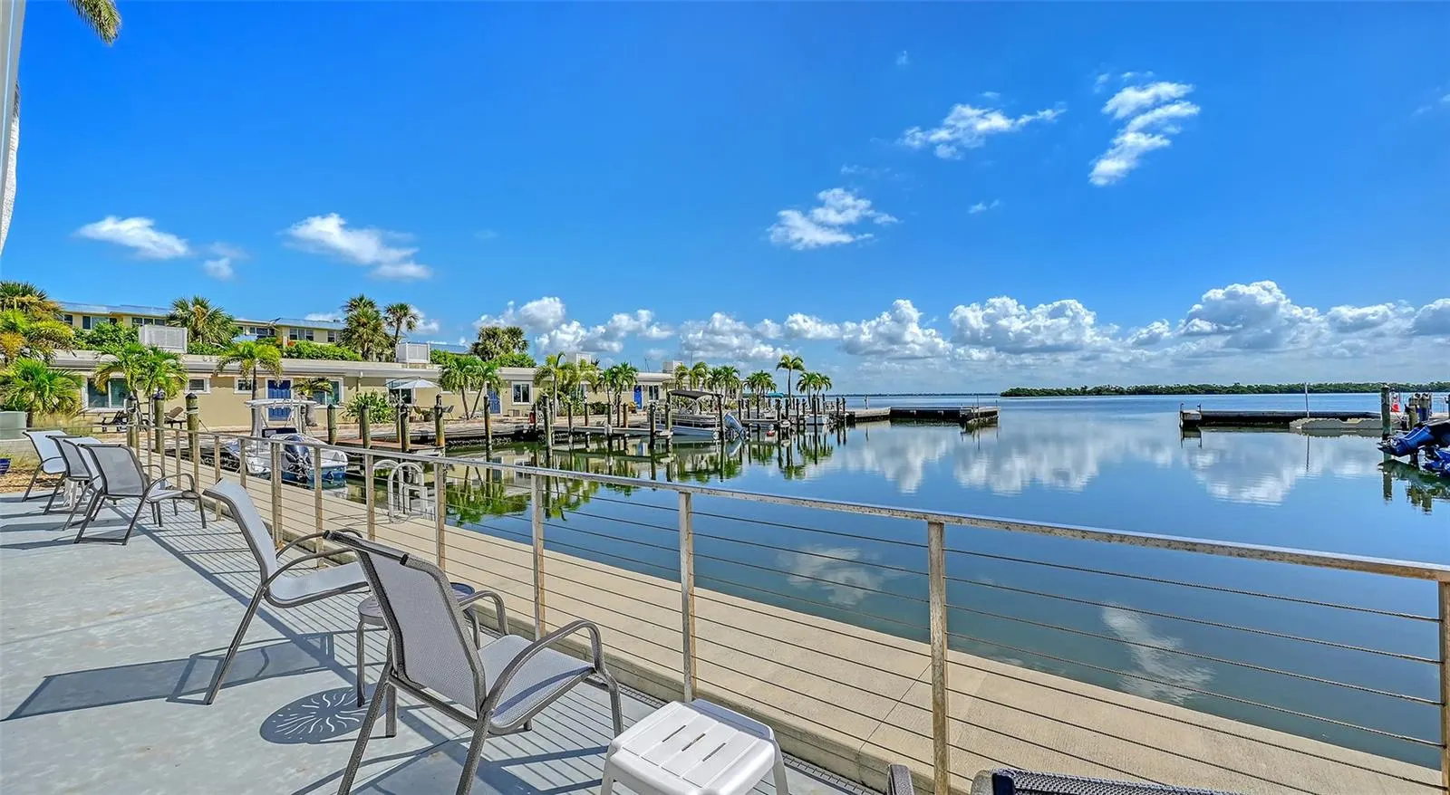 36 TWIN SHORES BLVD