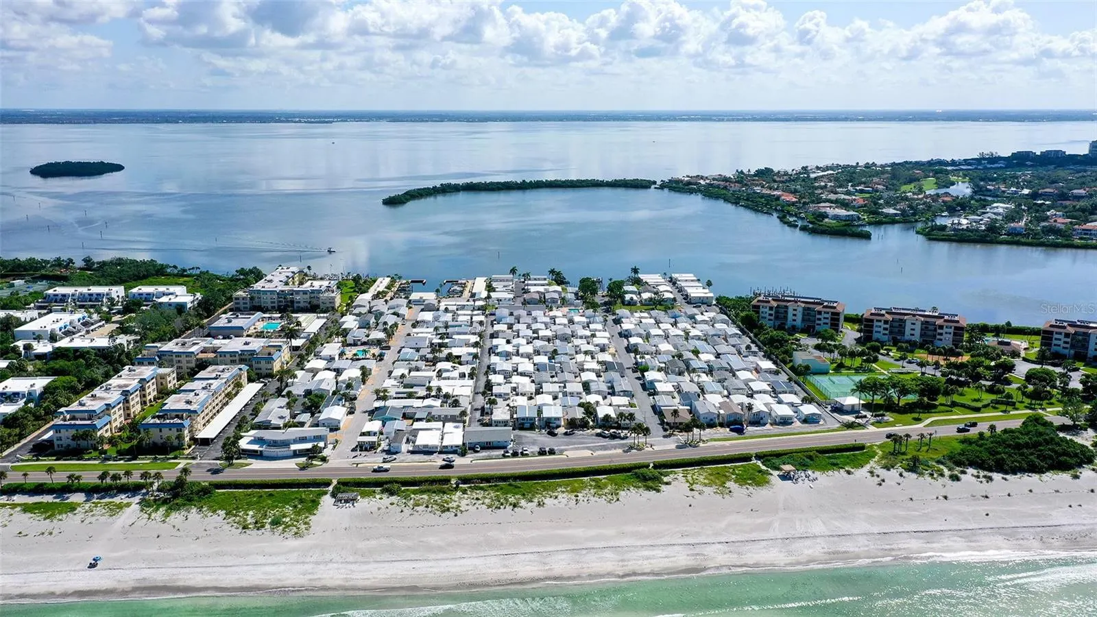 36 TWIN SHORES BLVD